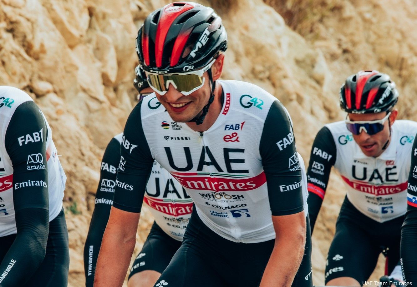 Jay Vine rijdt Rohan Dennis uit TDU-leiderstrui met verwijzing naar befaamde quote uit The A-Team