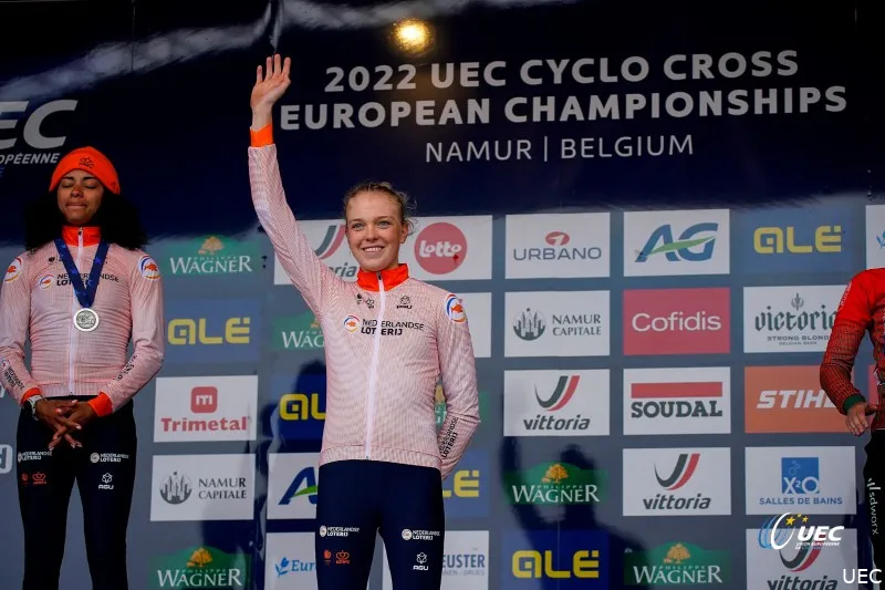 fem van empel ceylin del carmen alvarado