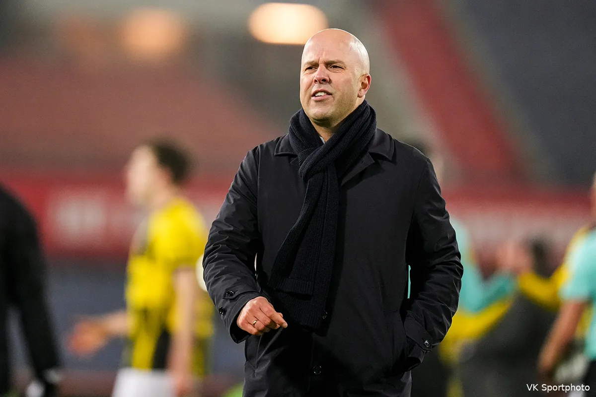 De Mos waarschuwt Slot: ''Ze komen nu in een nieuwe fase''