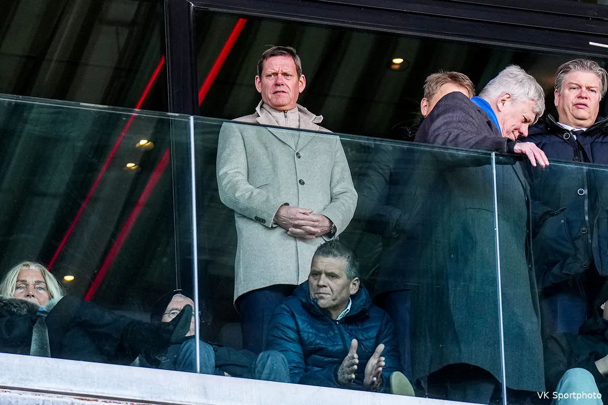 Feyenoord zegt formeel aflopende spelerscontracten op