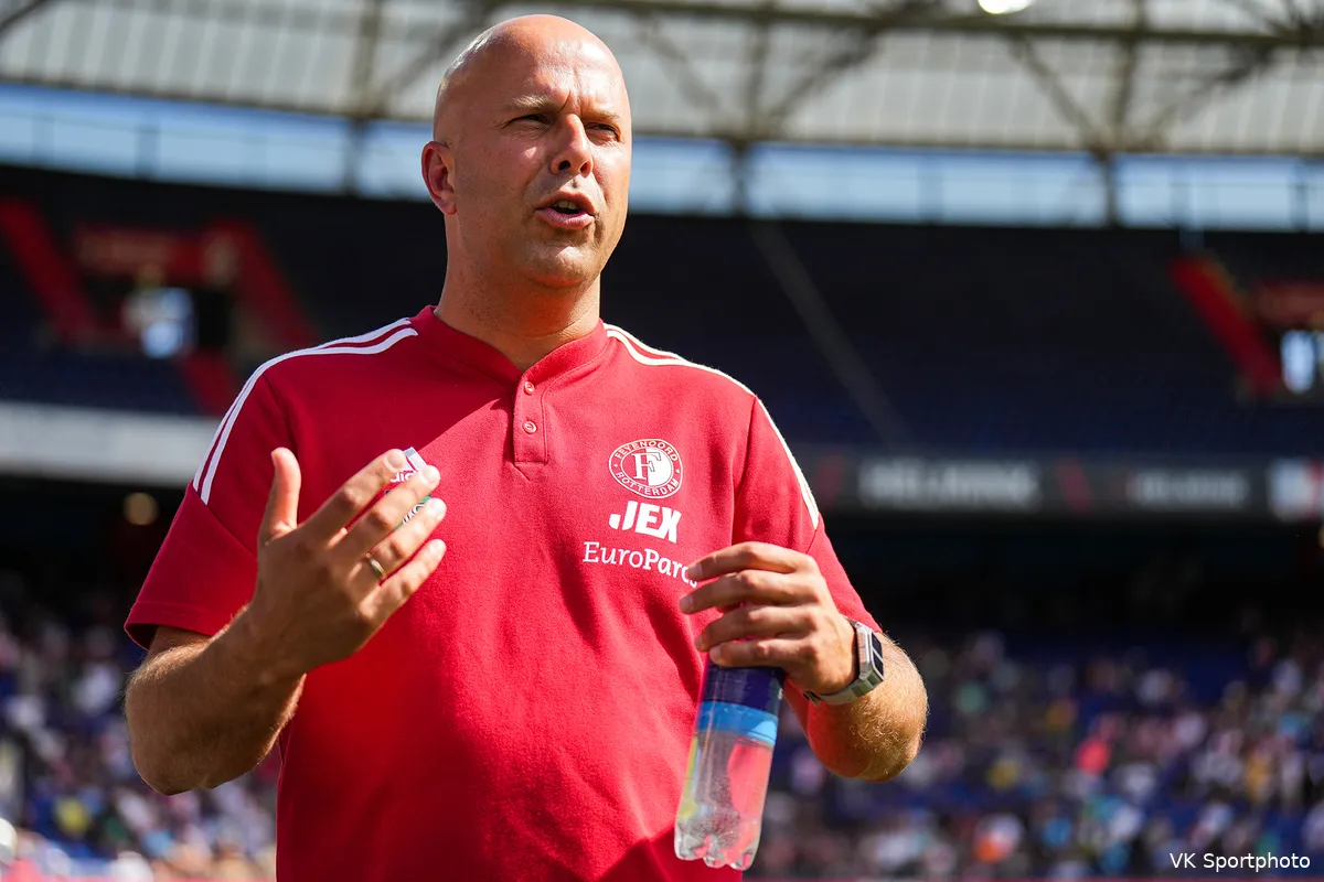 Slot: ''Gehoopt iets verder te zijn als het gaat om nieuwe spelers''