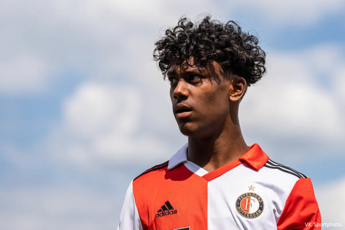 Feyenoord O21 wint overtuigend van De Graafschap O21