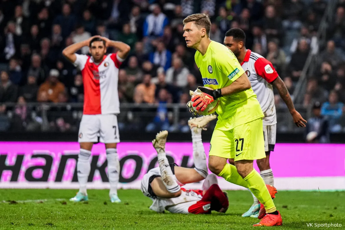 Perez ziet Feyenoorder worstelen: ''Dat is gewoon zielig''
