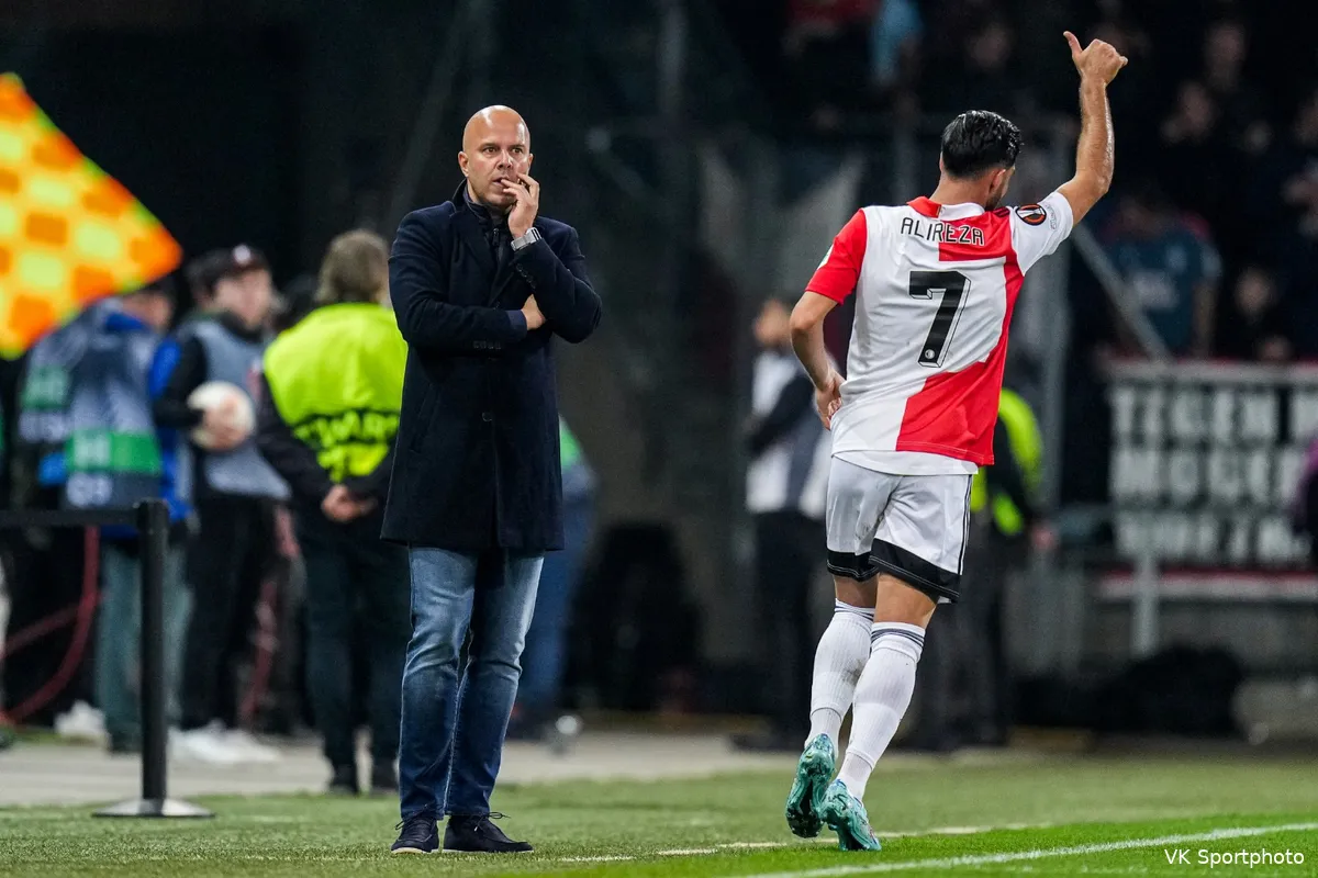 Slot: ''Niet toevallig dat op die positie wel eens iemand anders speelt''