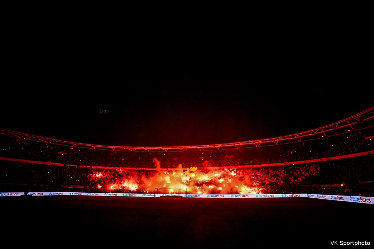 Spectaculaire opkomst levert Feyenoord boete op van KNVB