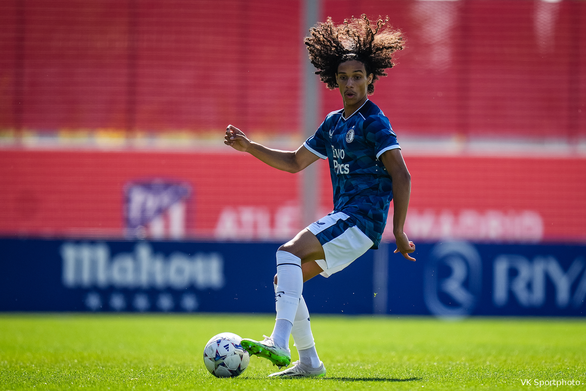 Feyenoord O21 weet te winnen van hekkensluiter Volendam O21