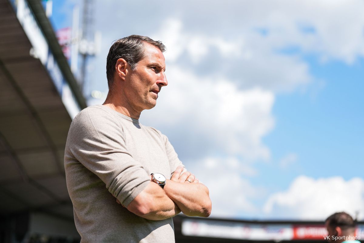 Deadline nadert voor Feyenoord: ''Je ziet dat Priske ook onrustig wordt''