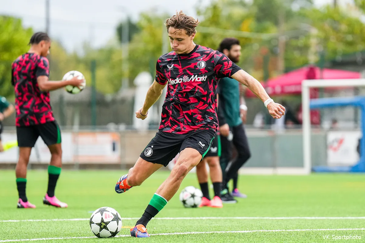 yv2024102yv2024102a1a05524