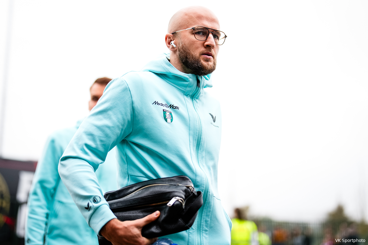 Feyenoord deelt trainingsbeelden met Trauner en González
