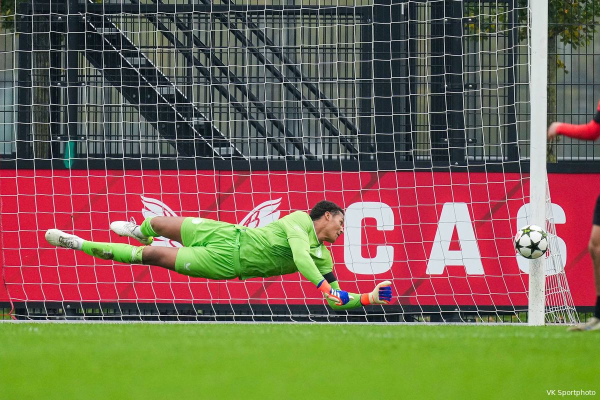 Gemis van Bosschaart is zichtbaar: Feyenoord O21 verliest kansloos