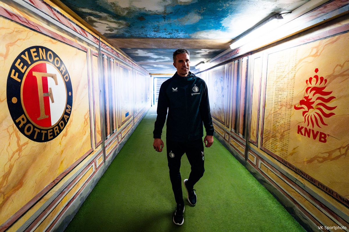 De Haan baalt van vertrek Van Persie: ''Ik heb hem een appje gestuurd''