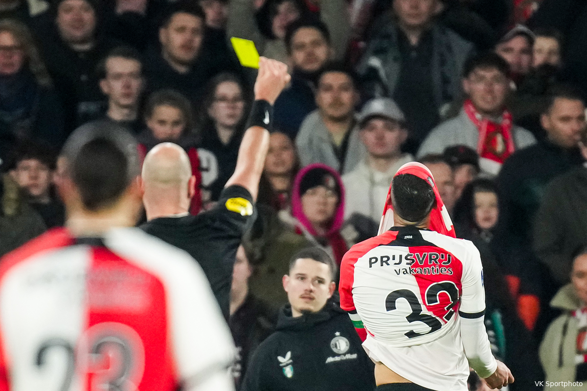 Hancko moet duel tegen FC Twente missen door schorsing