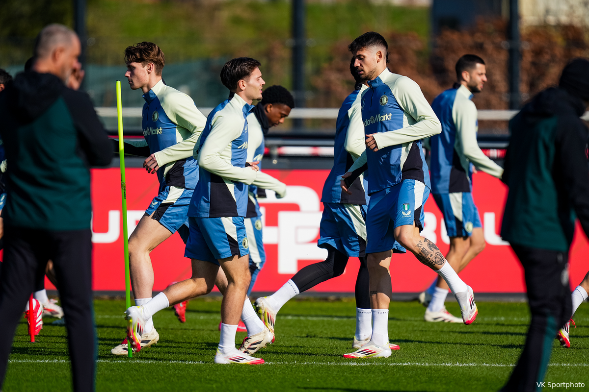 Moder en Ueda aanwezig op training in aanloop naar Champions League-affiche