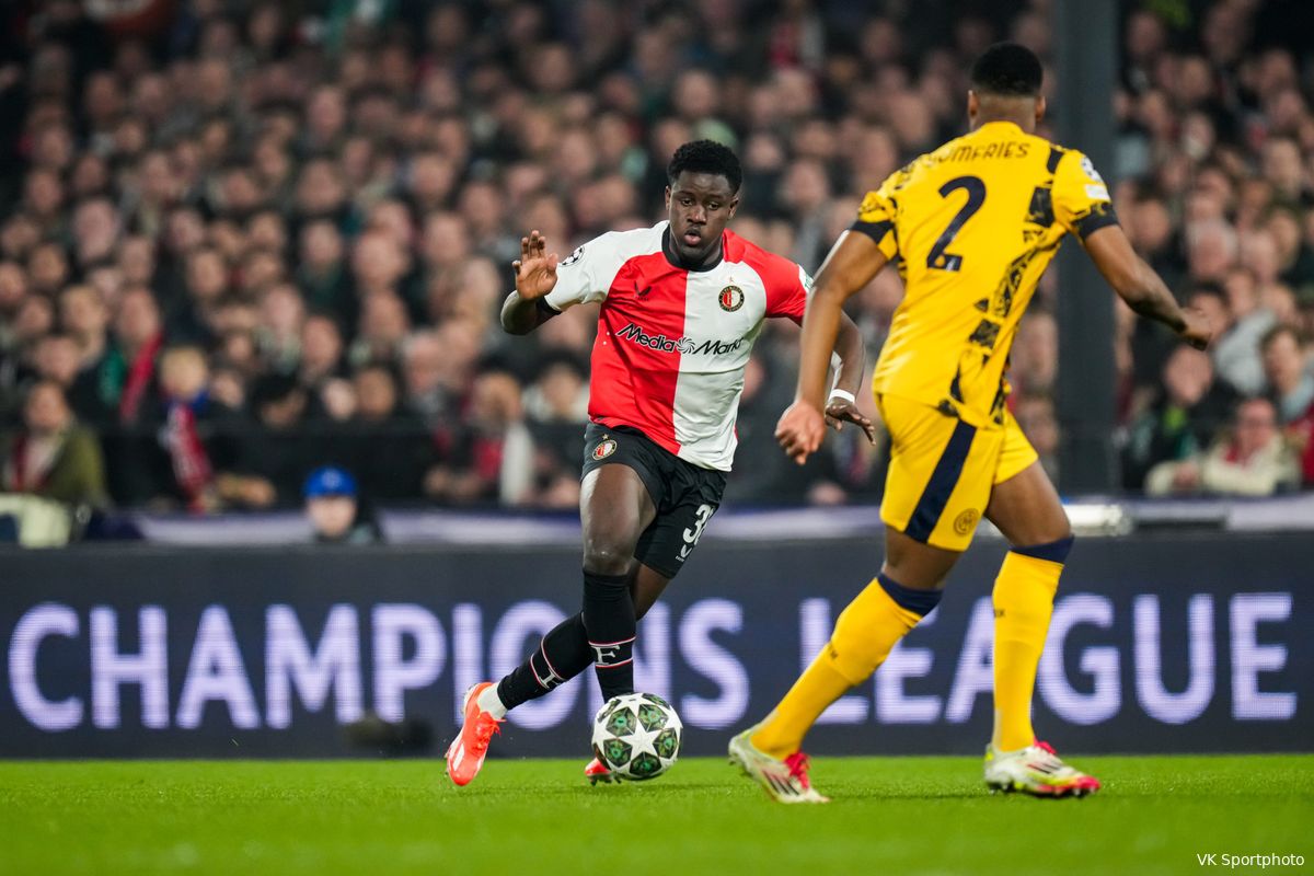 Van Hooijdonk: "In deze wedstrijd is hij voor Feyenoord heel belangrijk"