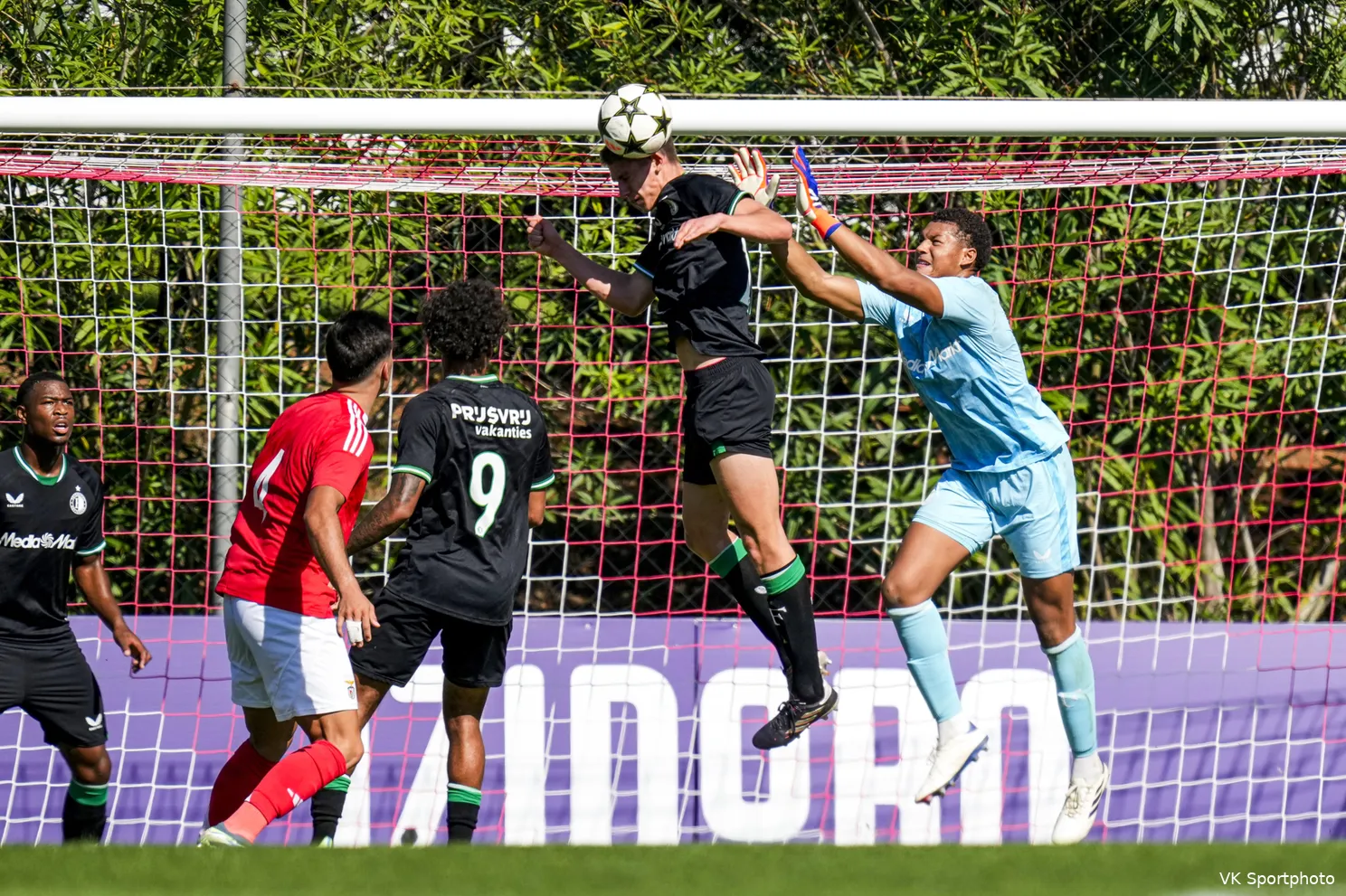 Machteloos Feyenoord Onder 19 verliest opnieuw in Youth League