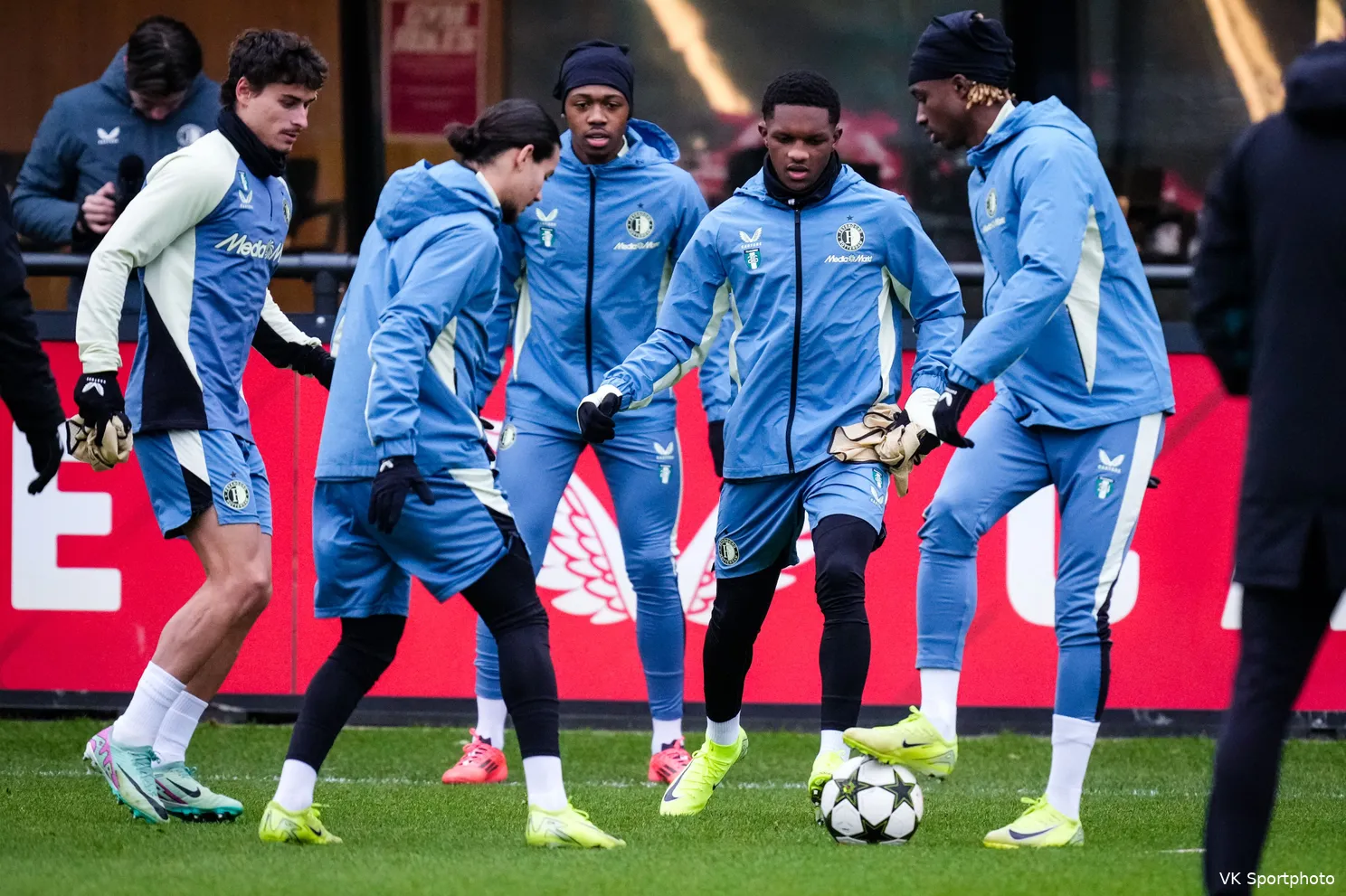 Milambo, Trauner en Bueno trainen mee tijdens afsluitende sessie voor CL-duel