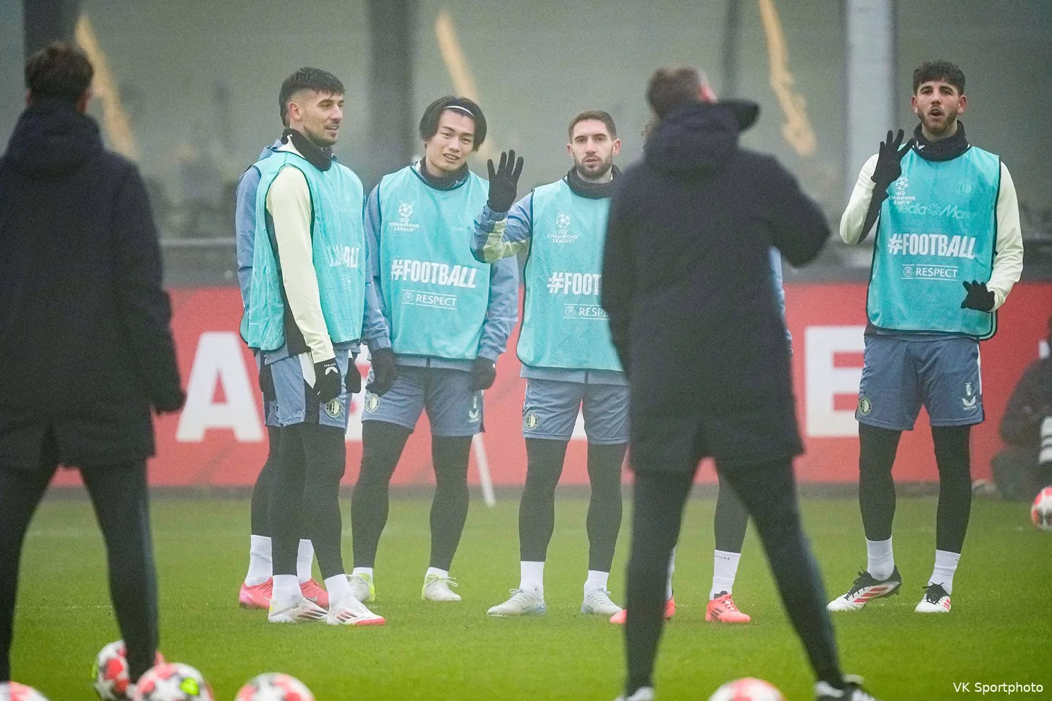 De foto's: Moder meldt zich voor het eerst op trainingsveld Feyenoord