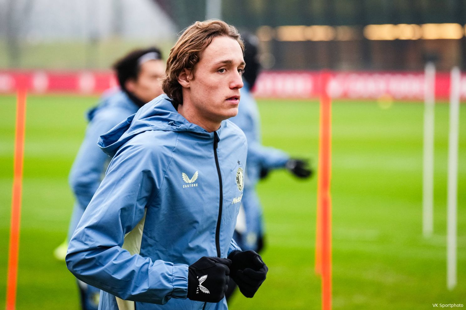 De beelden: Bosschaart bereidt Feyenoord voor op AC Milan; Targhalline traint mee