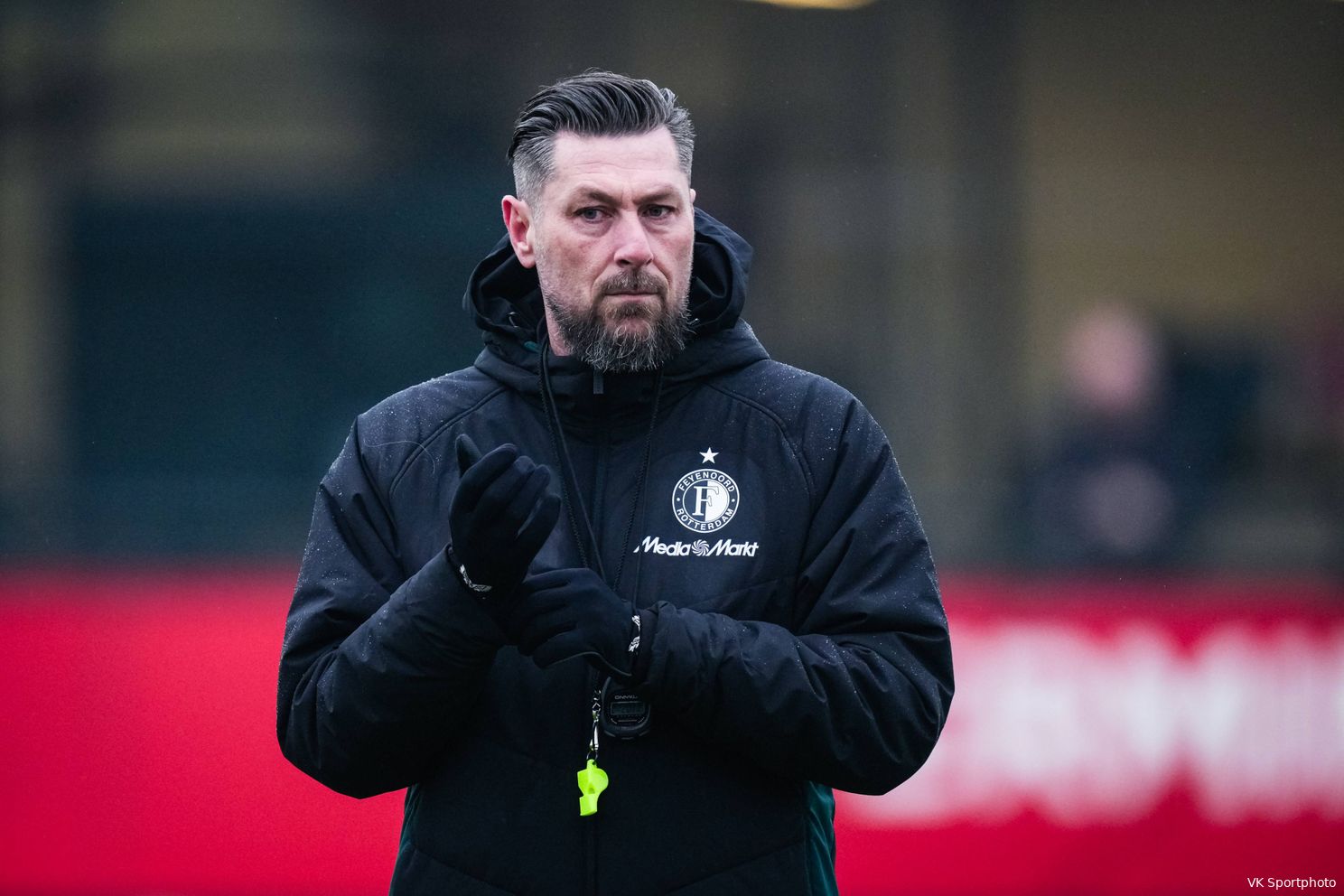 De beelden: Bosschaart bereidt Feyenoord voor op AC Milan; Targhalline traint mee