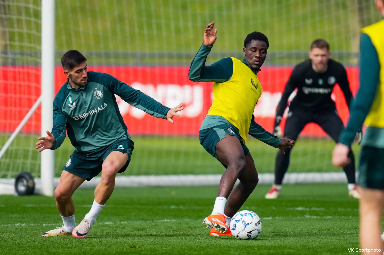 yv2025325yv2025325a1b07984