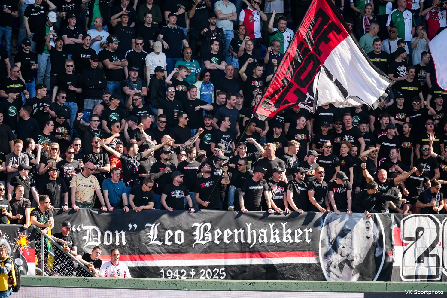 yv2025412yv2025412a1b09316