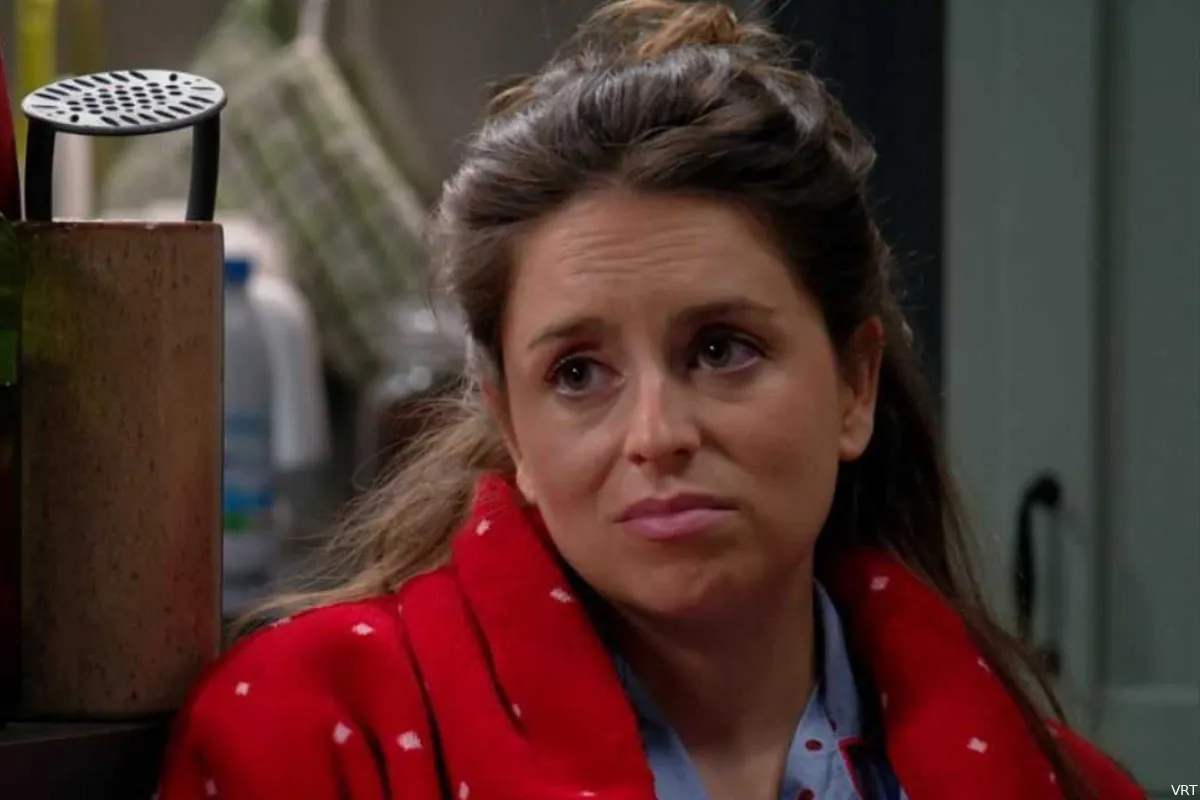 'Thuis'-actrice Lynn Van den Broeck plots overladen met kritiek: dit is er aan de hand