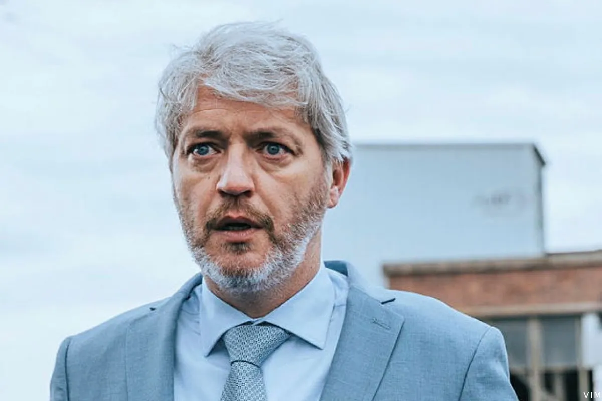 "Dag nadien ziek gemeld": Kürt Rogiers onthult schokkende details over seizoensfinale van 'Familie'