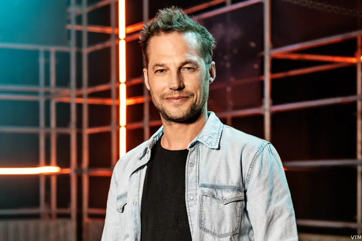Mathias Coppens wordt overladen met reacties nadat hij trots zijn (nieuw samengesteld) gezin toont