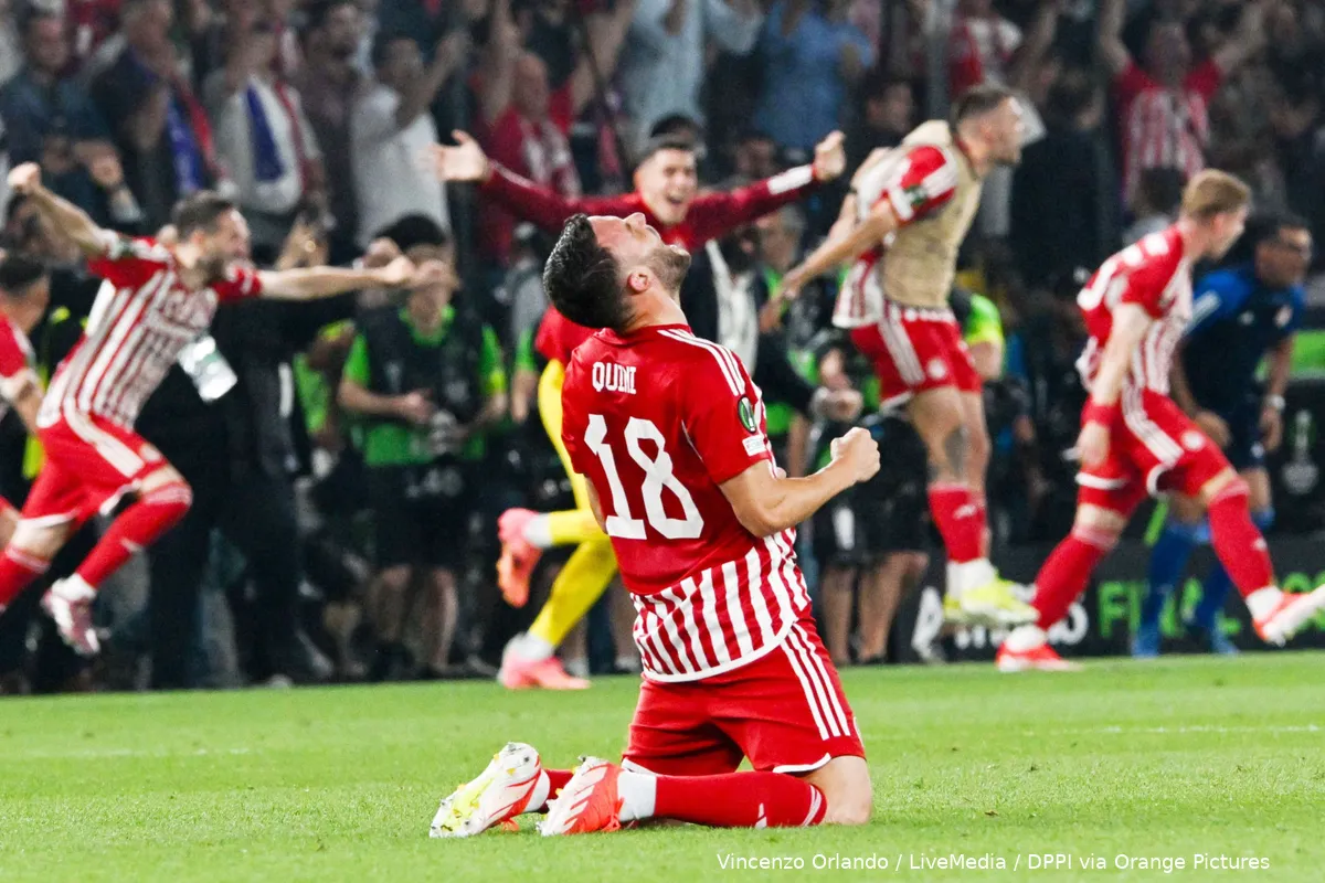 olympiakos piraeus fiorentina finale conference league