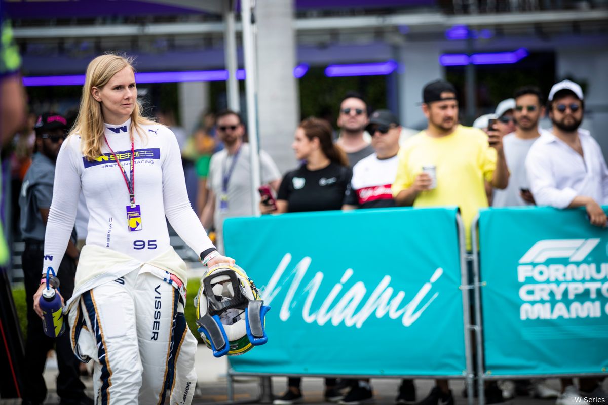 Mogelijk een vrouw in de F1, maar seksisme blijft: 'Vrouwen moeten in de keuken blijven'