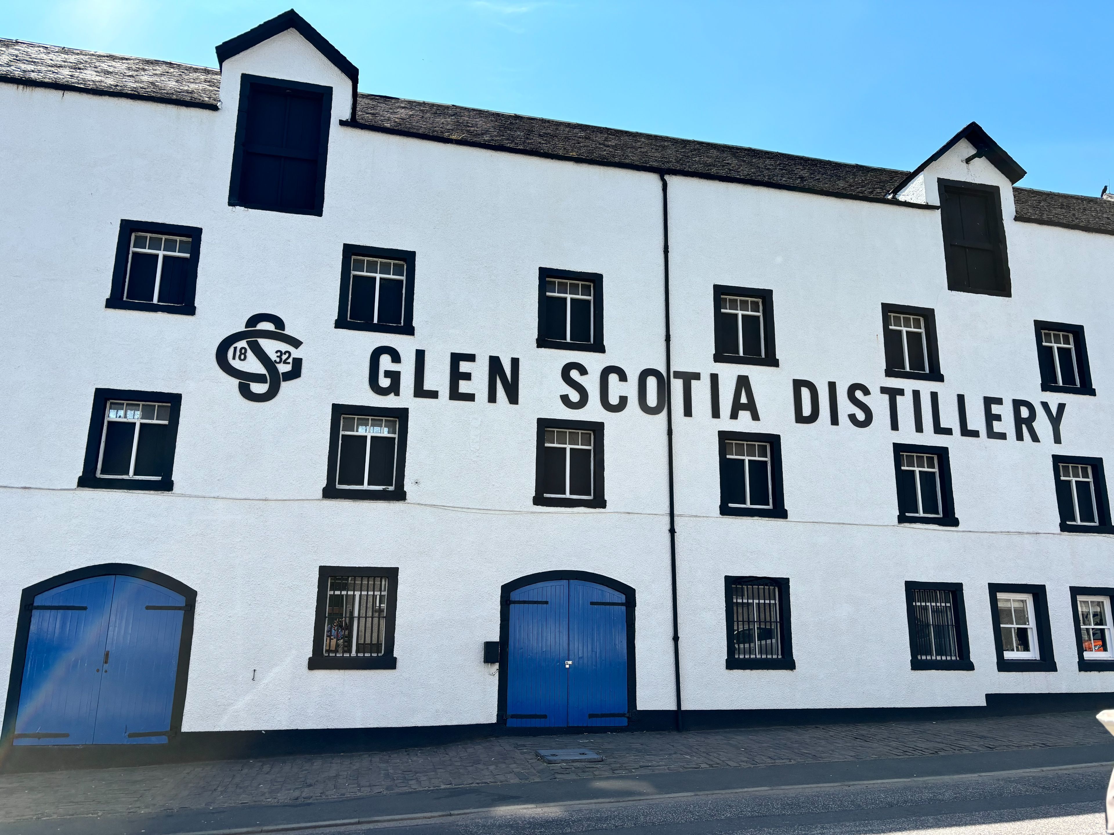 glen scotia distillery front