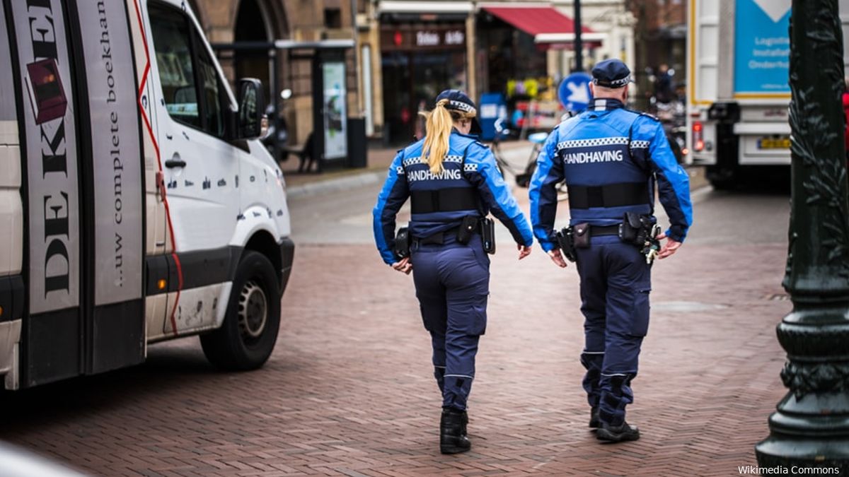 Oekraïners in Nederland hoeven geen parkeerboetes te betalen: 'Politie verscheurt ze'