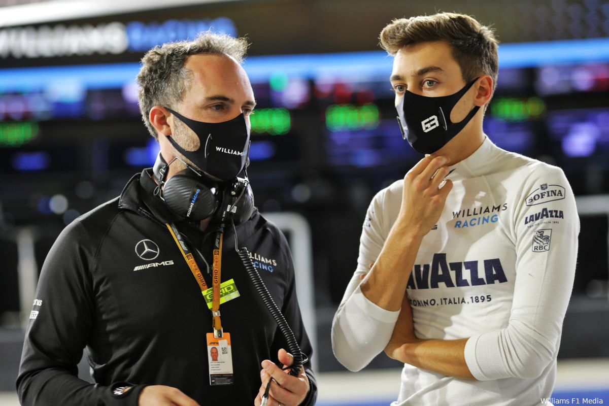 Russell over Mercedes: 'Ze gaan heel diep in op specifieke details'