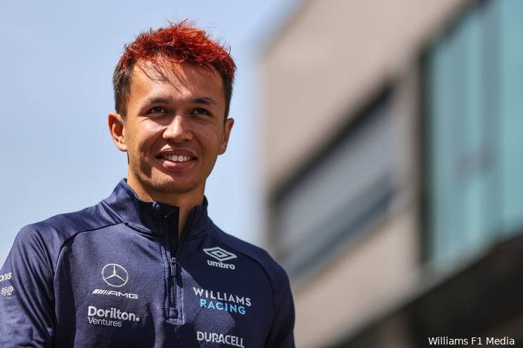 Ondertussen in de F1 | Albon bereidt zich intensief voor op de Grand Prix in Singapore