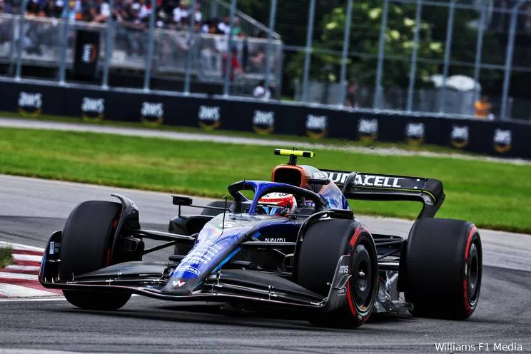 Verslag VT3 | Latifi de snelste in natte afsluitende training, Verstappen op P4