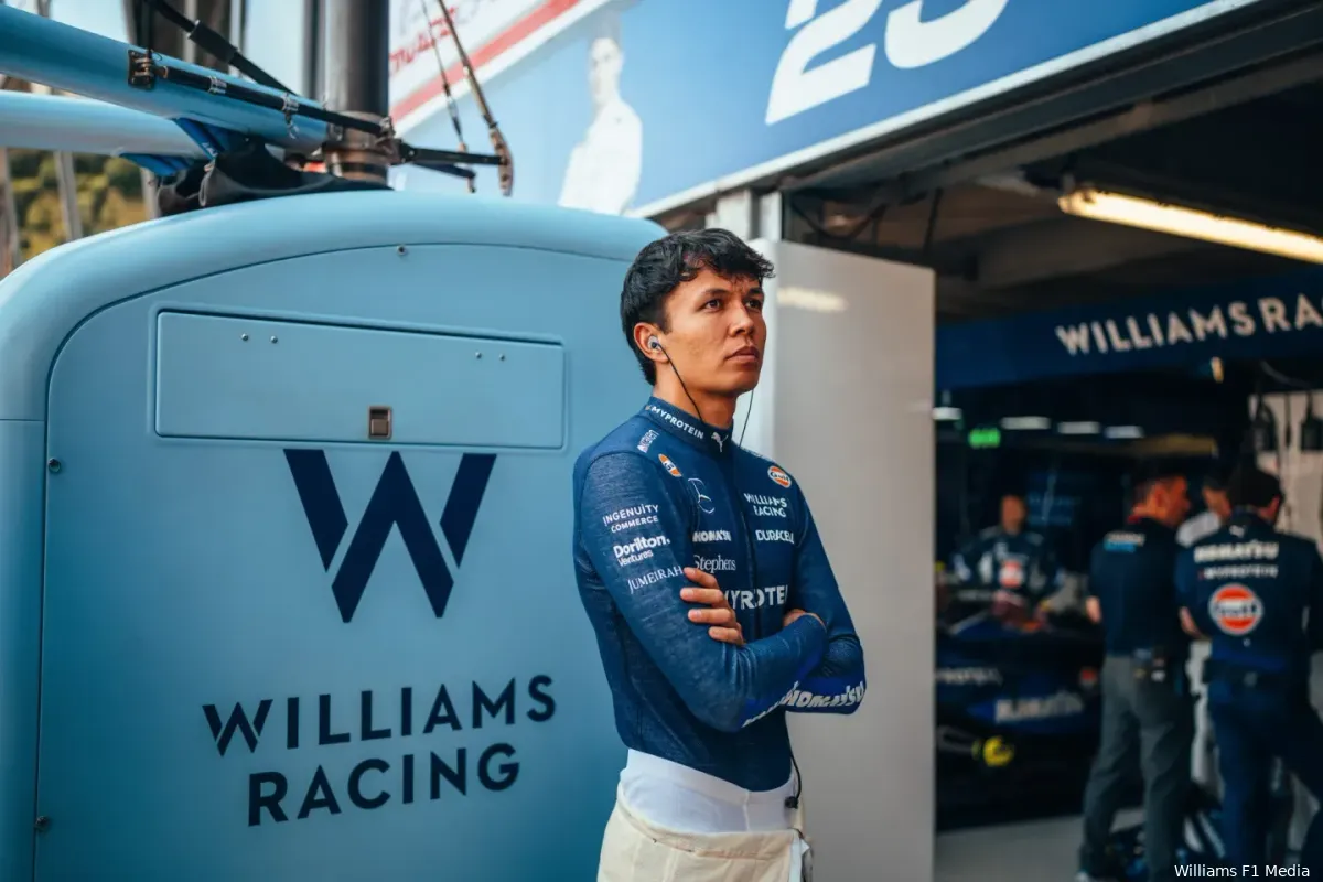 Gewichtsproblemen staan Williams flink in de weg: 'Hadden voor Mercedes kunnen eindigen'