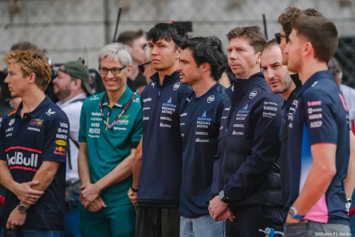 alexander albon williams carlos sainz james vowles zondag gp china 2025jpg