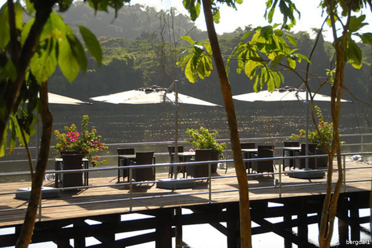 Berg & Dal Eco & Cultural River Resort in Suriname