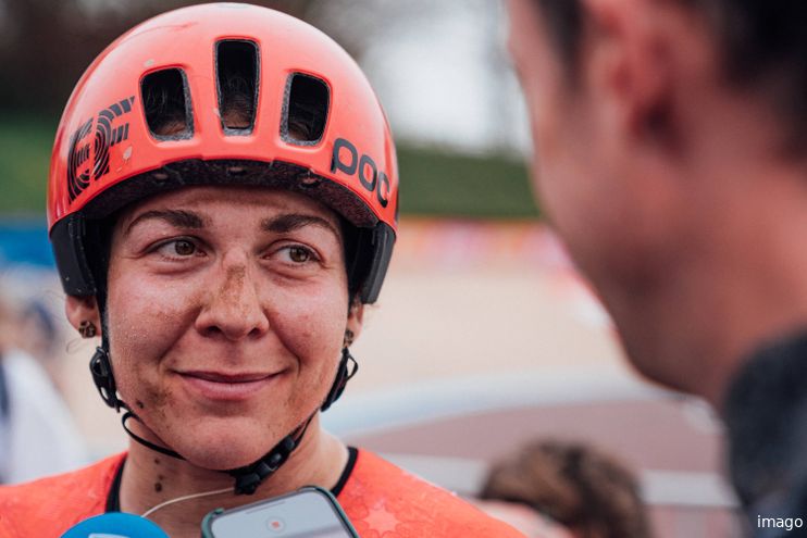 A win in La Vuelta Femenina is yet another great thing to put on my resume"  - Alison Jackson overjoyed by stunning stage win | CyclingUpToDate.com