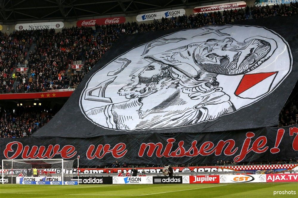 Ajax neemt oude klassieke Ajax-logo in seizoen 2025/26' na 34 jaar weer