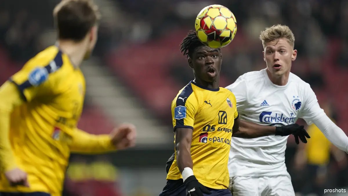 Fischer Vervolgt Carri re Definitief Bij Royal Antwerp