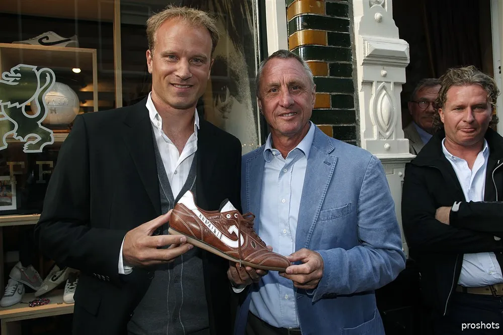 dennis bergkamp johan cruijff