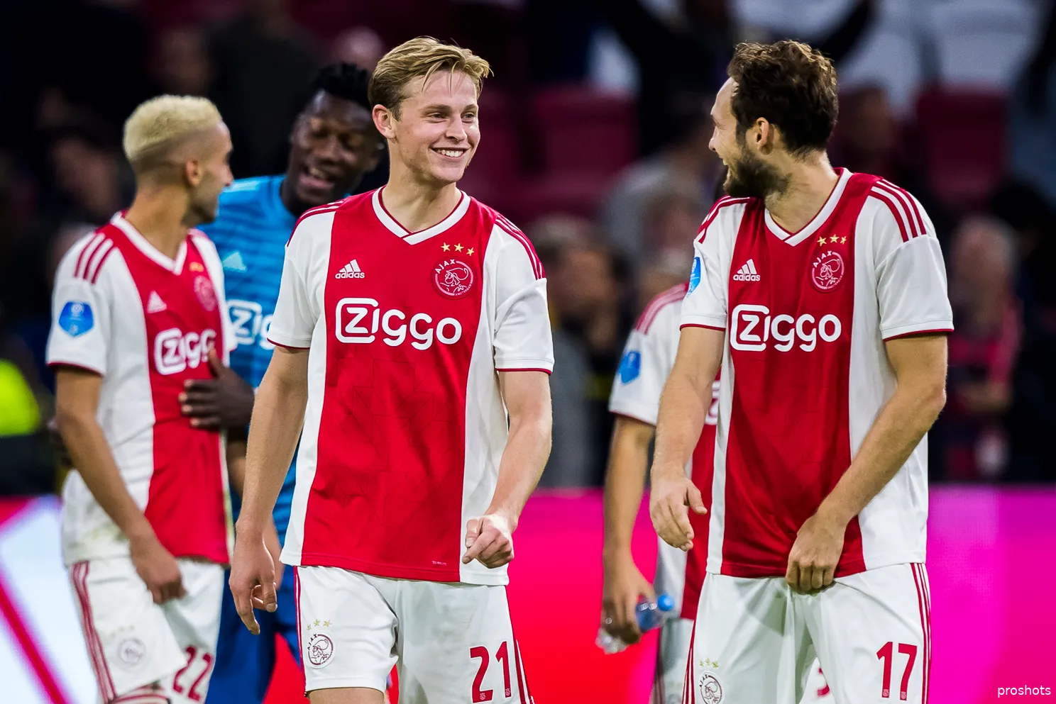 frenkie de jong daley blind ajax