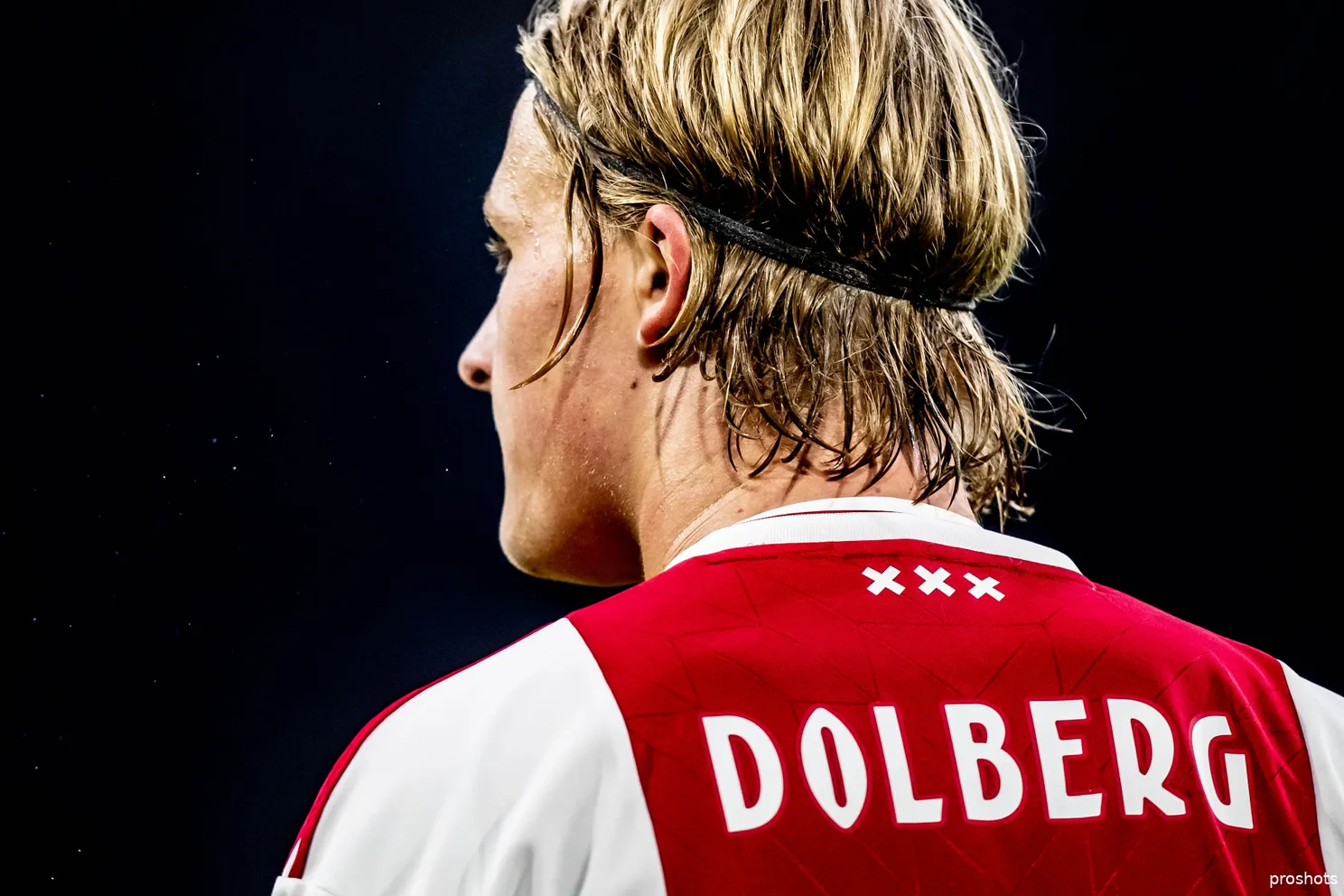kasper dolberg ajax 2019