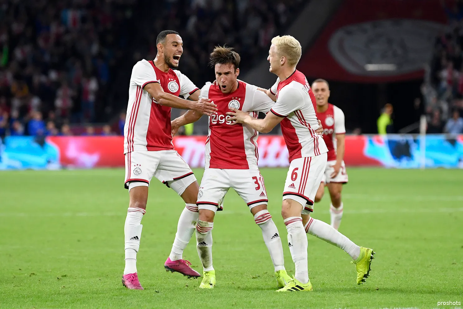 nico tagliafico ajax paok