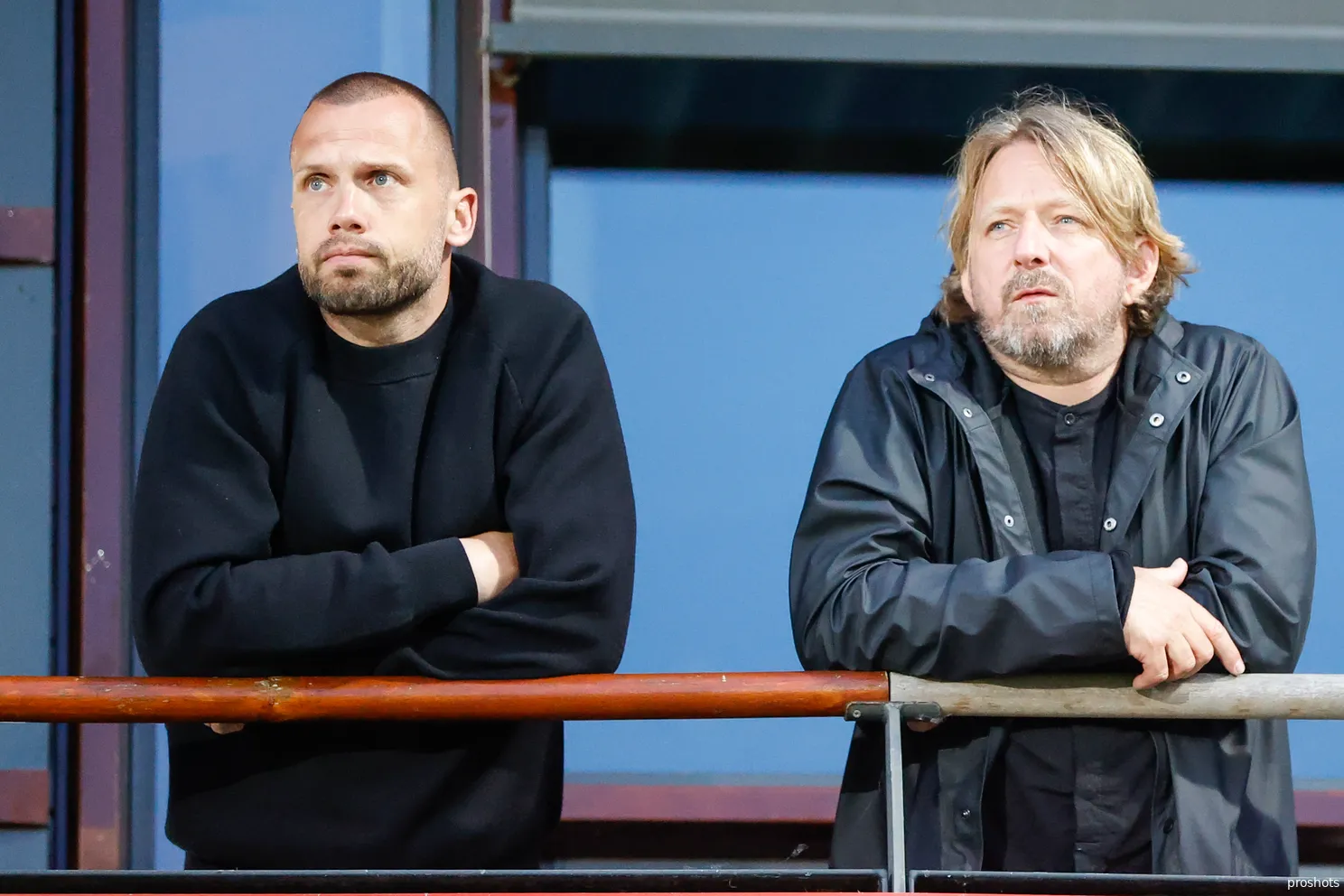 Ajax bevestigt komst Heitinga en Keizer; trainersduo tekent tot medio 2027