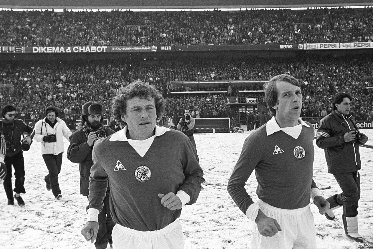 Rondom Ajax: Verkoopschema kaarten uitduel Ludogorets Razgrad bekend
