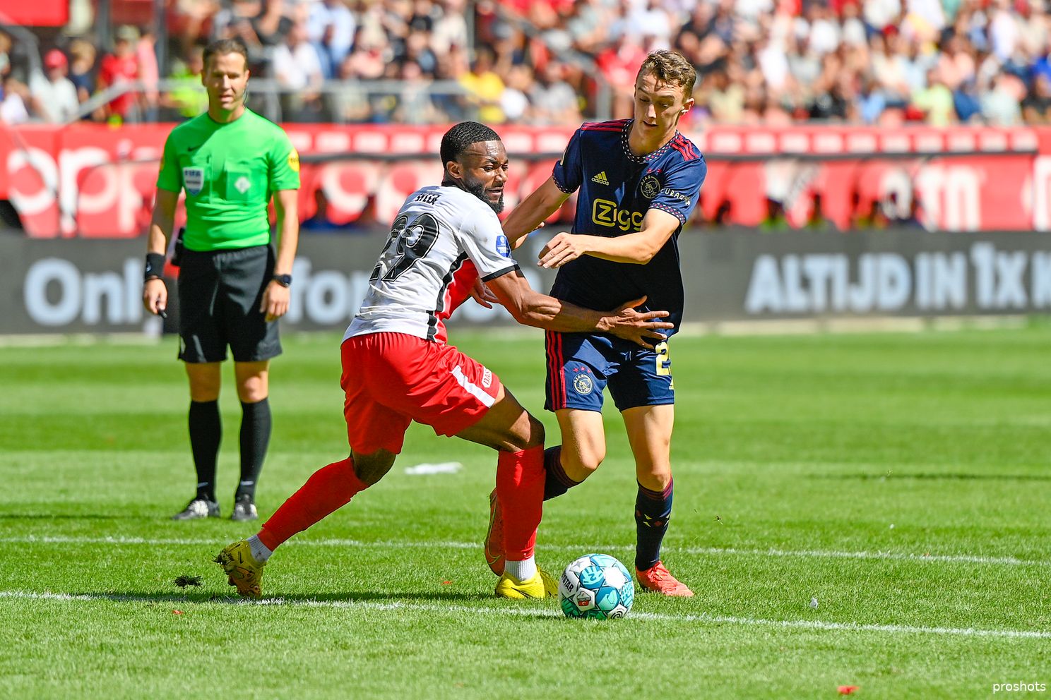 youri baas debuut ajax utrecht