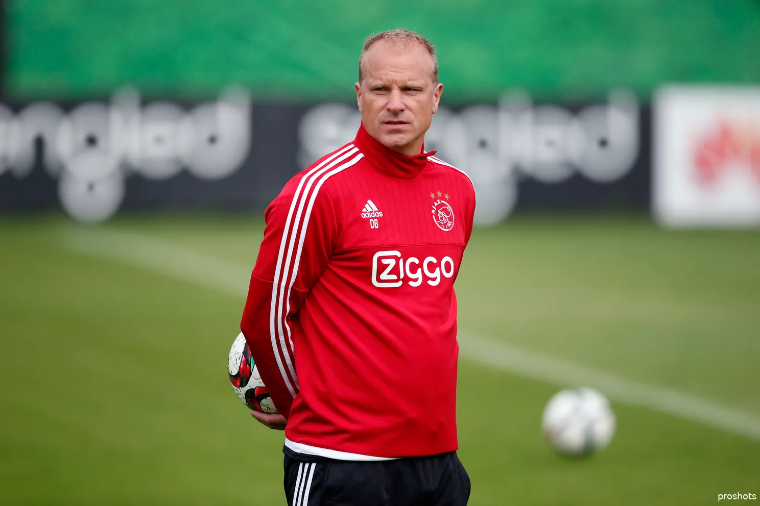 dennis bergkamp ajax