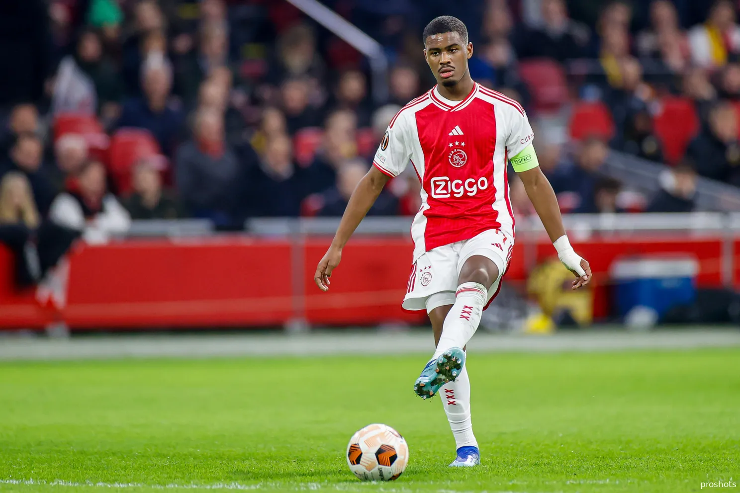 jorrel hato ajax aek athene europa league